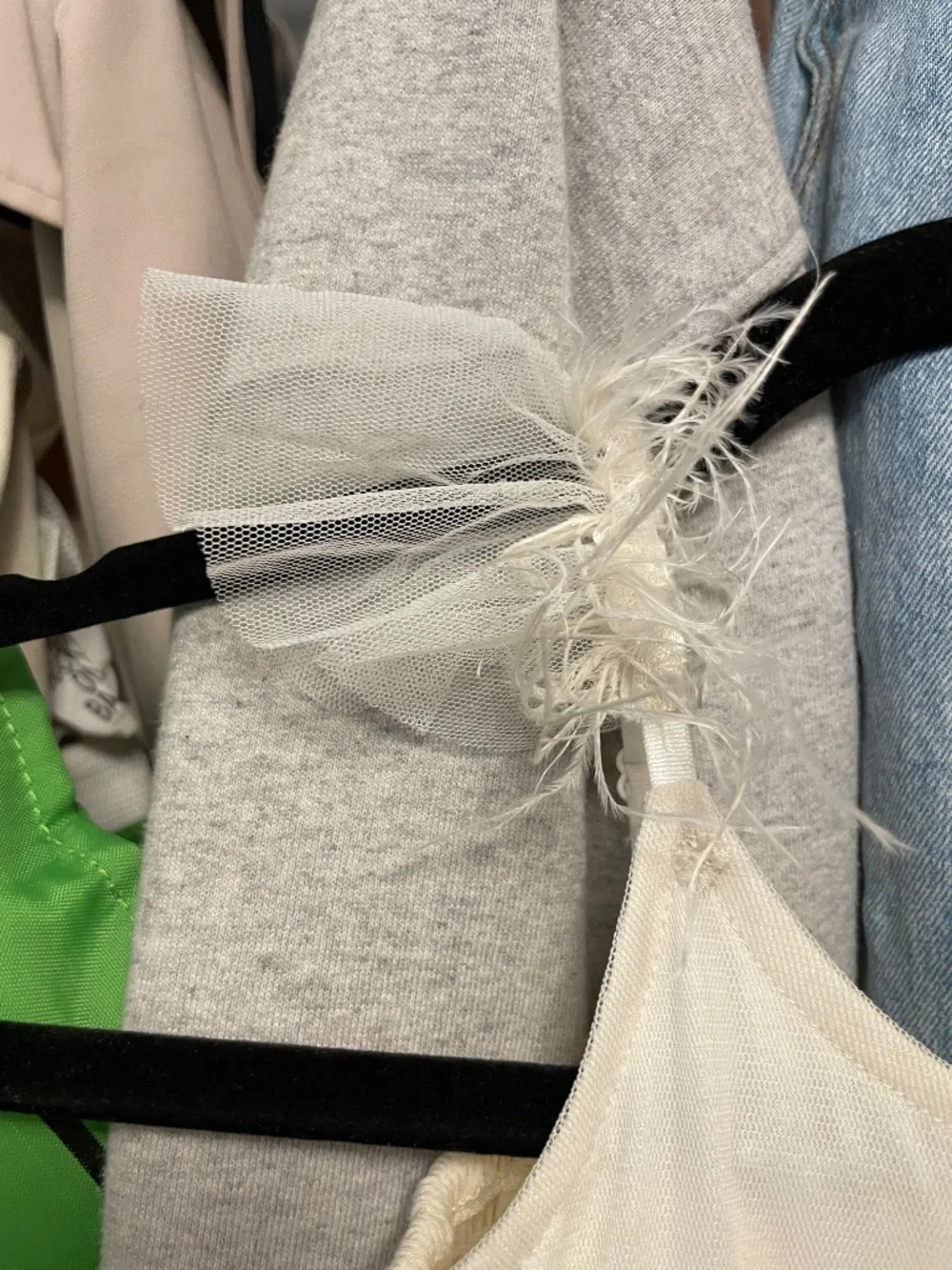 Noralee flower girl tulle ivory dress size 6 - Picture 3 of 7